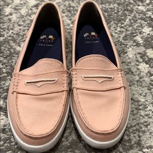 Cole haan Nantucket canvas light pink loafer flat